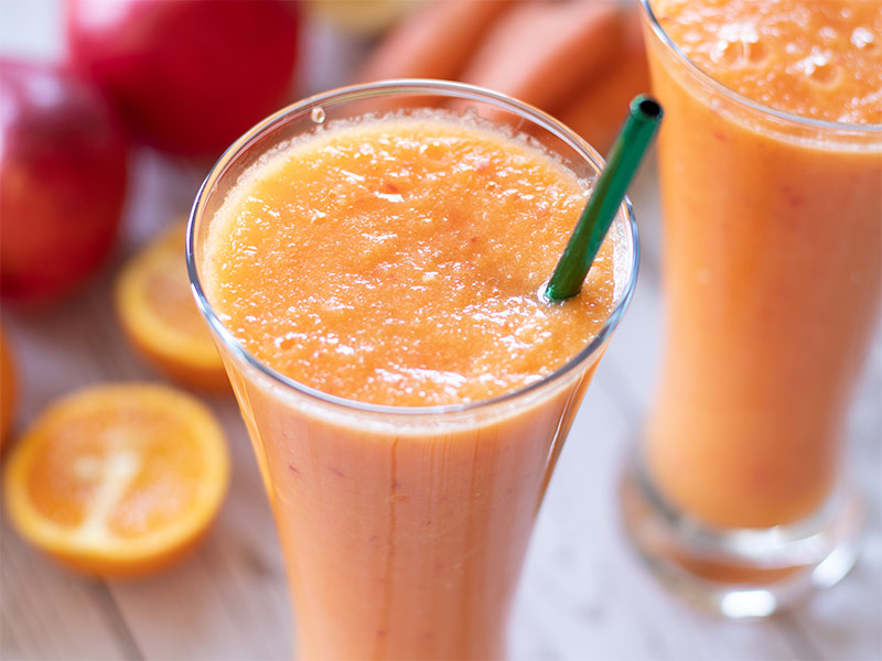 Best filling carrot orange apple smoothie idea for light weight-loss meal