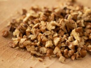 finely chopped walnuts for apple cake