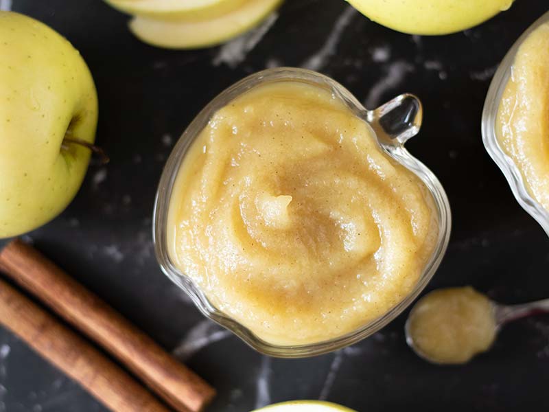 Vegan and gluten-free apple puree blended in a blender at home.