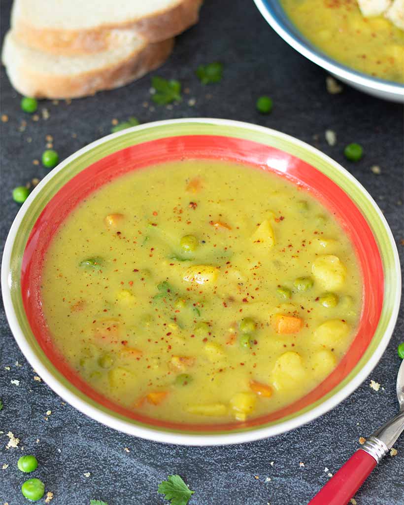 Easy potato soup loaded with fresh veggies served with a crusty bread for sore throat and immune boosting. Kid-friendly side-dish.