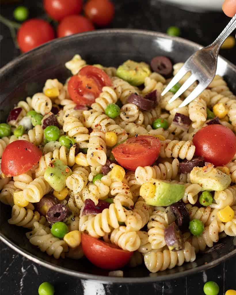 20 Minute Vegan Pasta Salad Recipe (Quick & Easy Side Dish)