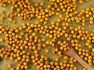 Step by step how to roasted chickpeas in oven for snack