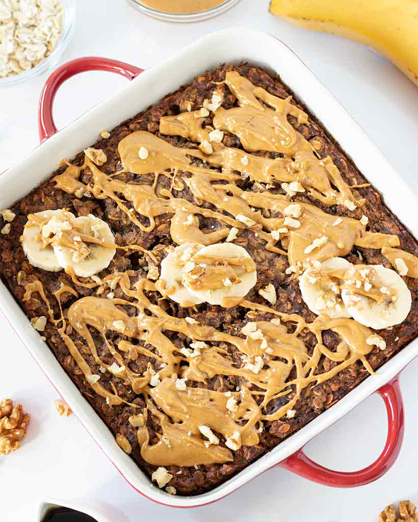 Healthy oatmeal banana bake for easy breakfast meal-prep.