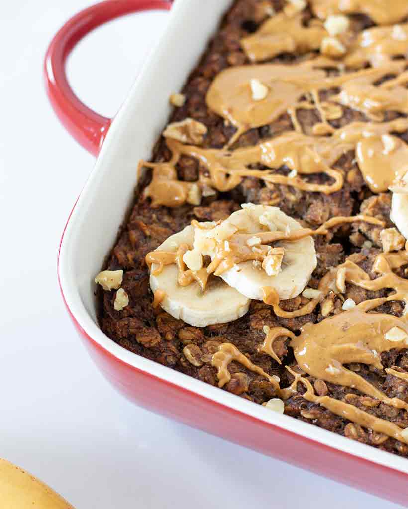 Vegan baked oatmeal for breakfast