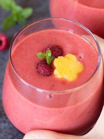 Peach raspberry smoothie without yogurt or banana for weight loss