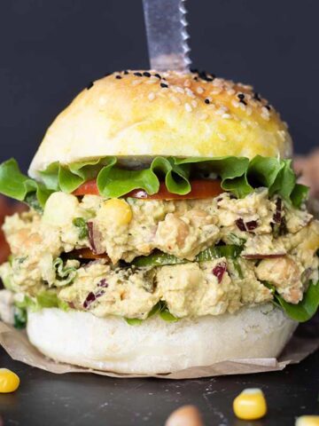 Vegan tuna salad with chickpeas.