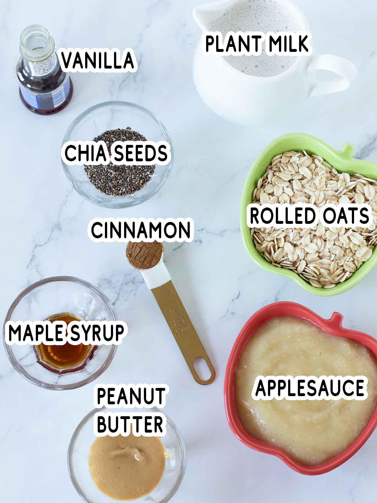 Simple ingredients for overnight oats with applesauce and cinnamon.
