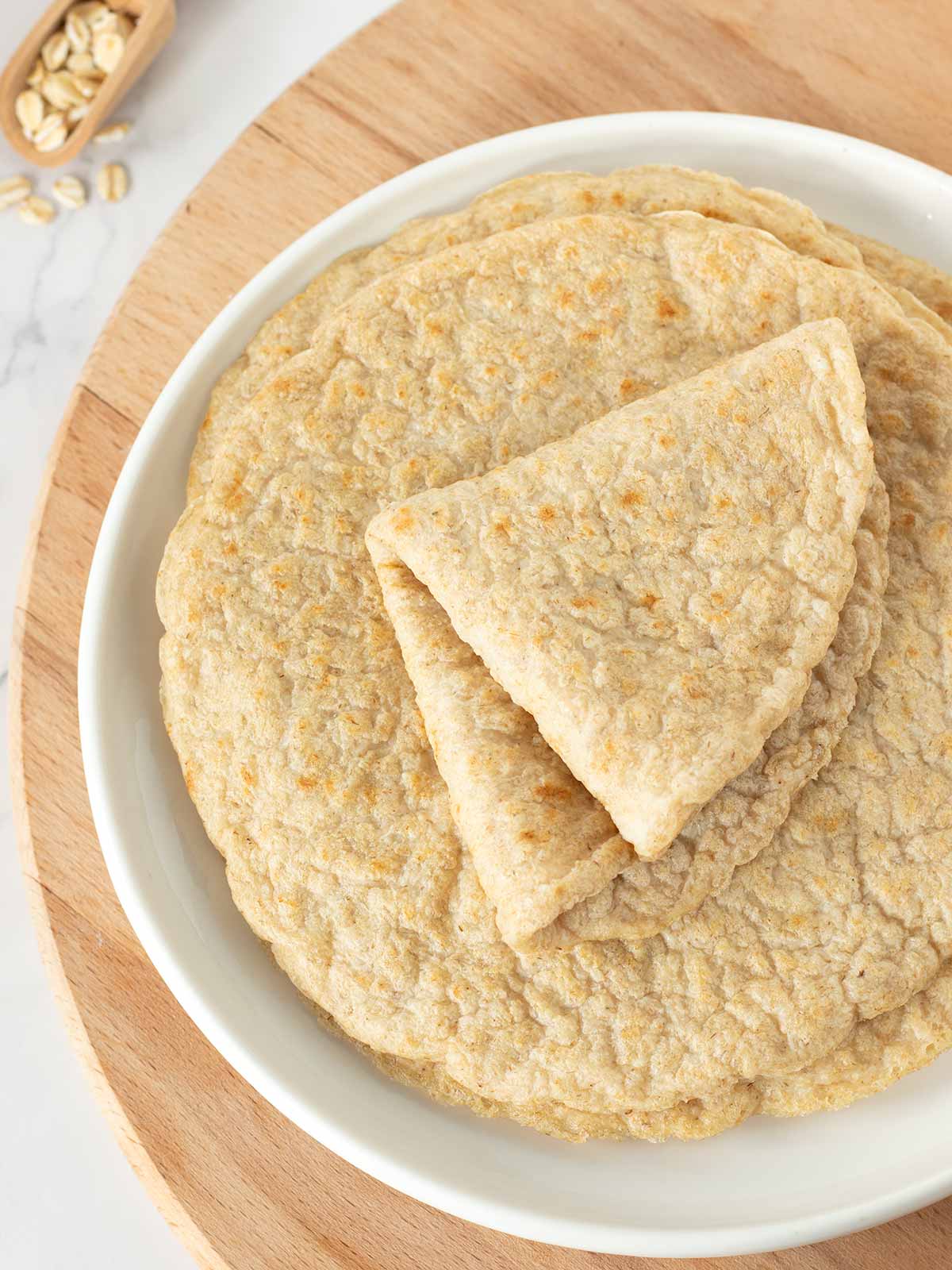 2 Ingredient oat tortillas (homemade oatmeal wraps).