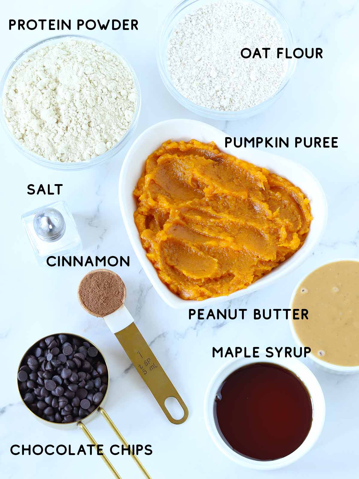 Pumpkin energy balls ingredients.