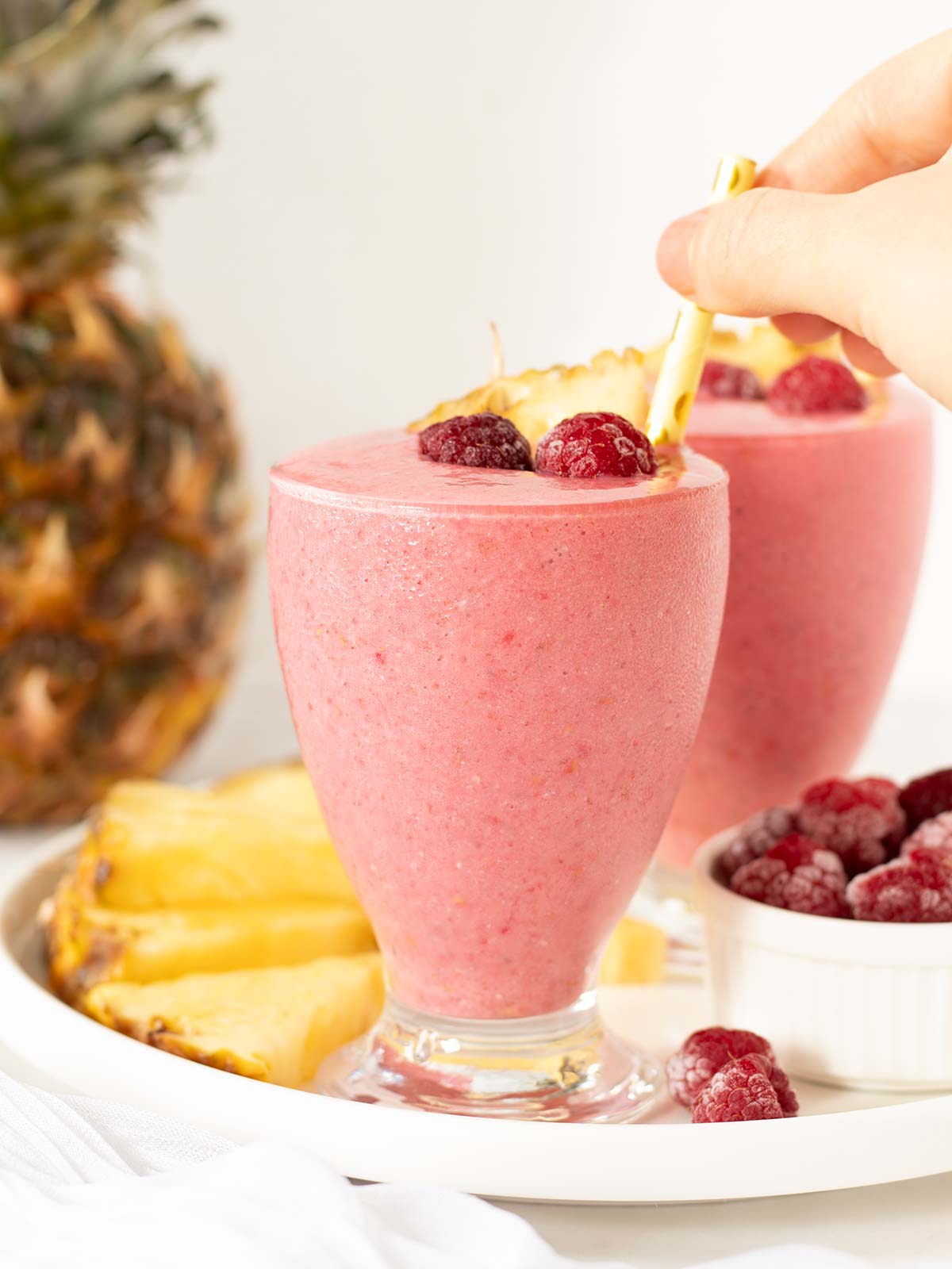 Raspberry pineapple smoothie without yogurt.