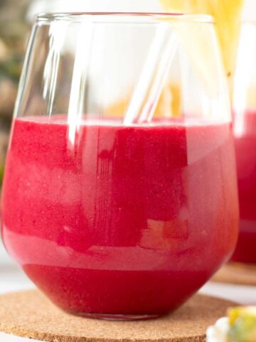 Beet pineapple smoothie.