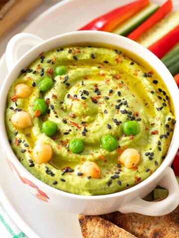 Green pea hummus (vegan dip).
