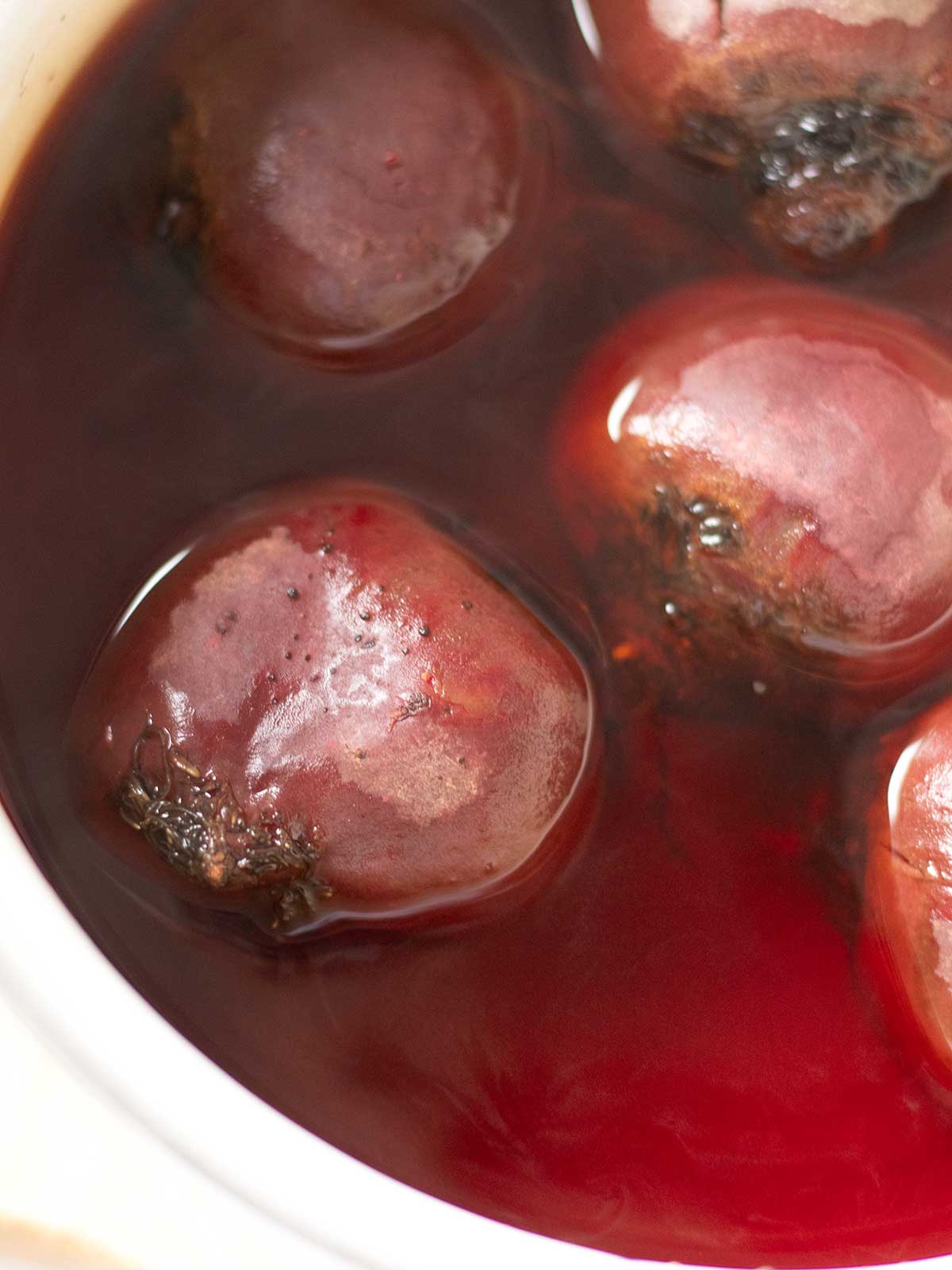 Boiling fresh beets for salad.