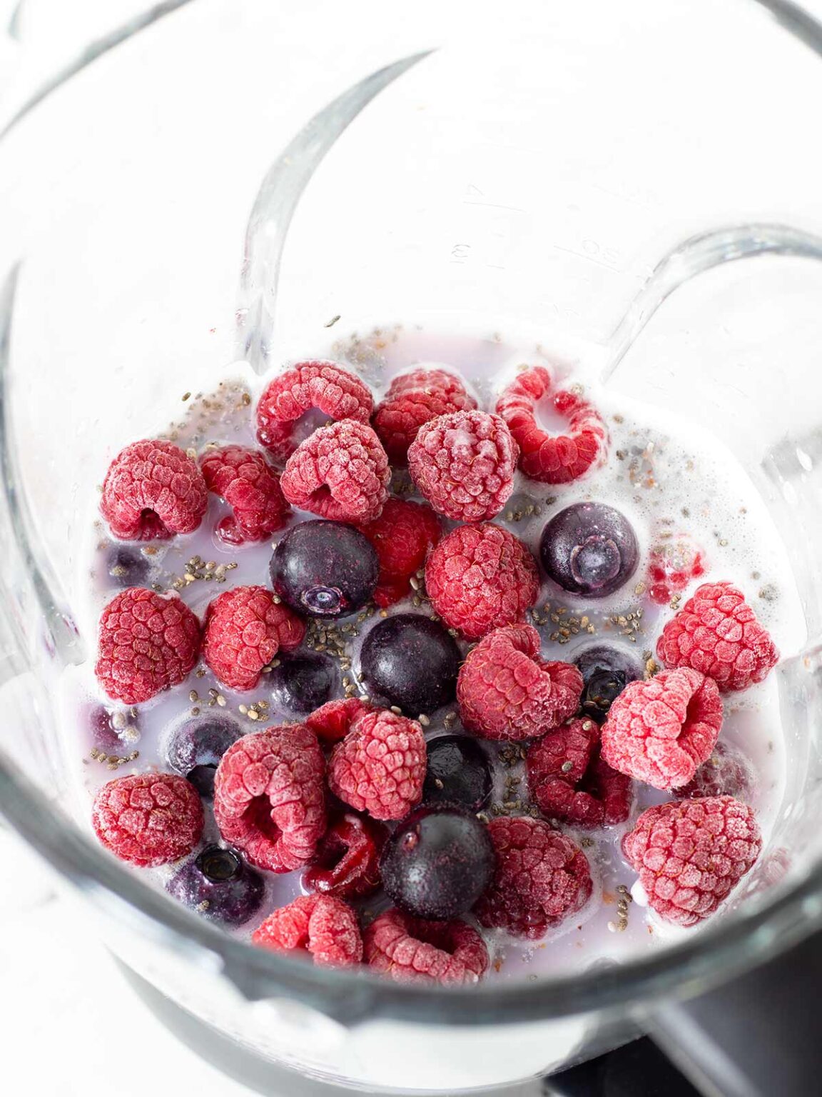 Raspberry Blueberry Smoothie (No Banana)