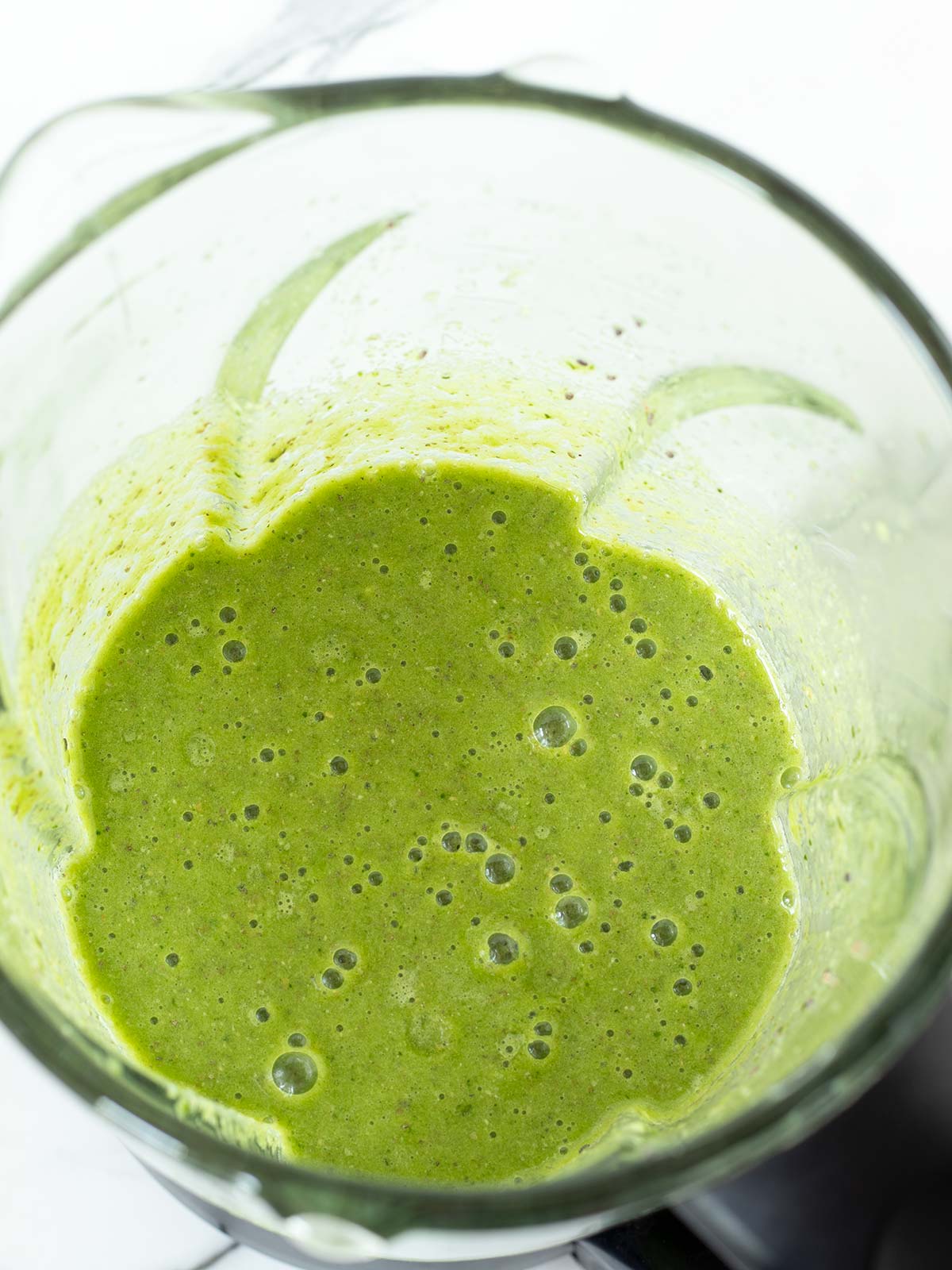 Green spinach celery pineapple smoothie without banana.