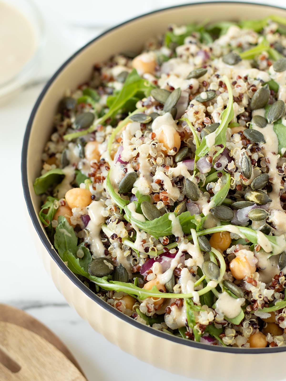 Chickpea arugula quinoa salad (high protein & vegan).