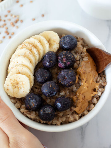 Vegan buckwheat porridge for breakfast.