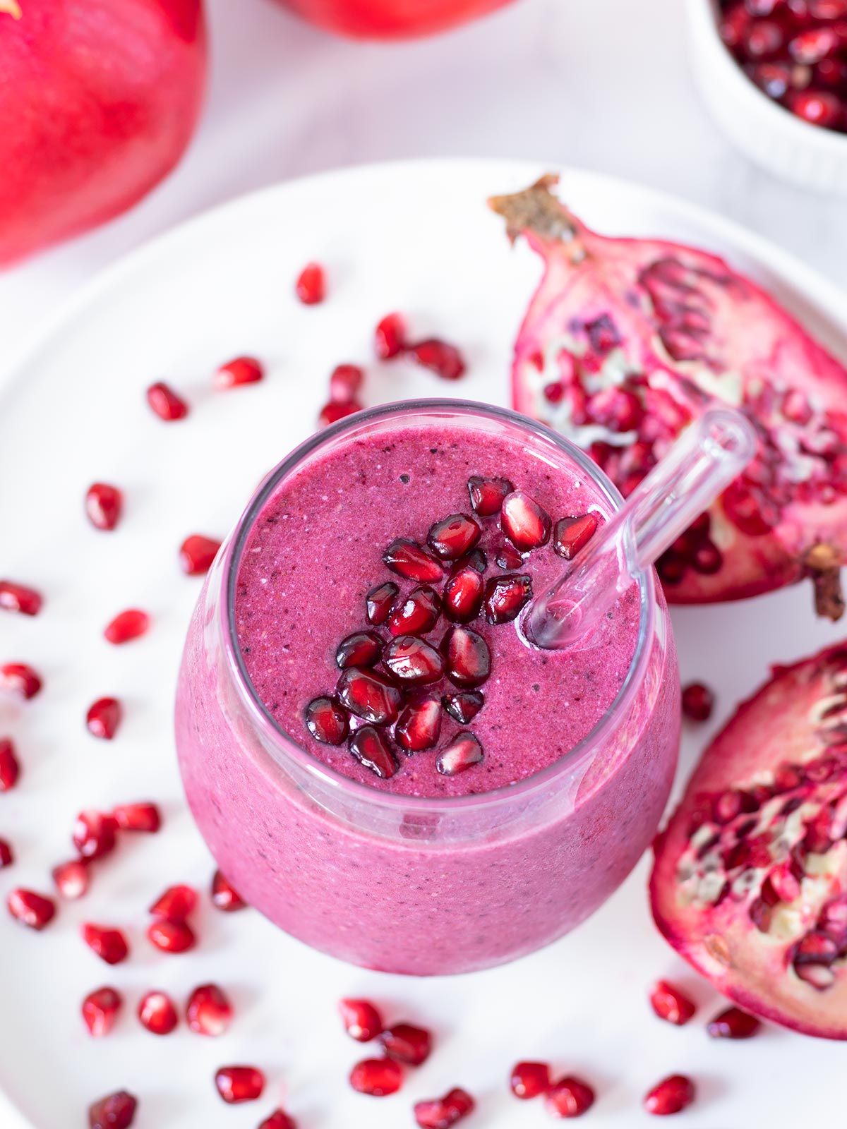 Vegan pomegranate smoothie with blueberries (no banana).