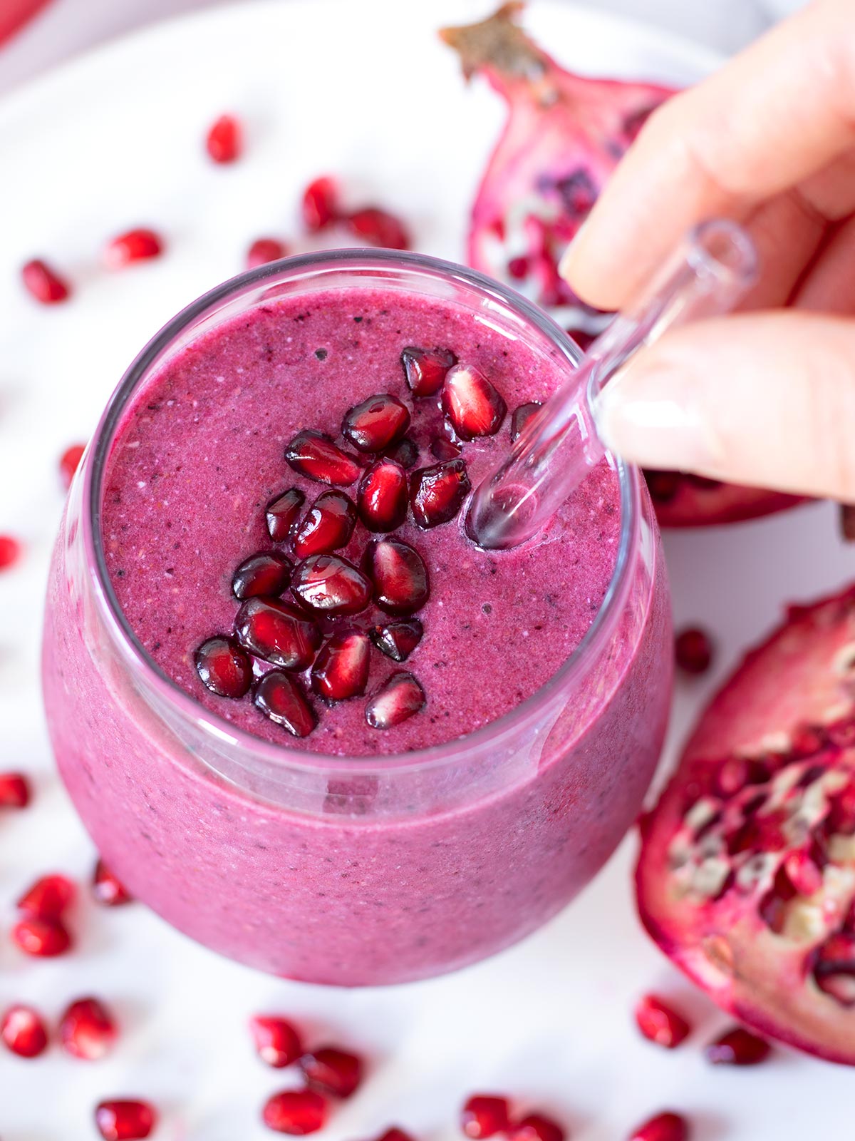 Vegan pomegranate blueberry smoothie.