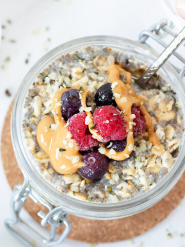 Hemp seed overnight oats.