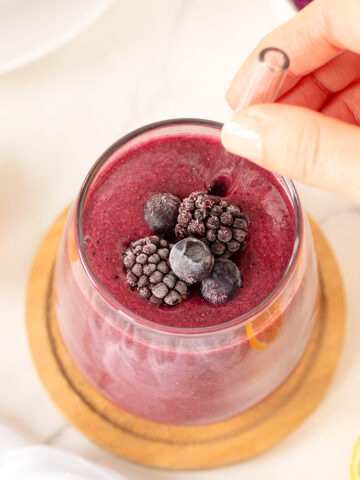 Red cabbage smoothie.