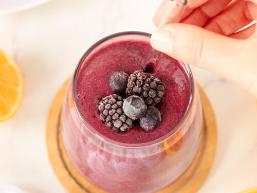 red-cabbage-smoothie-vegan-