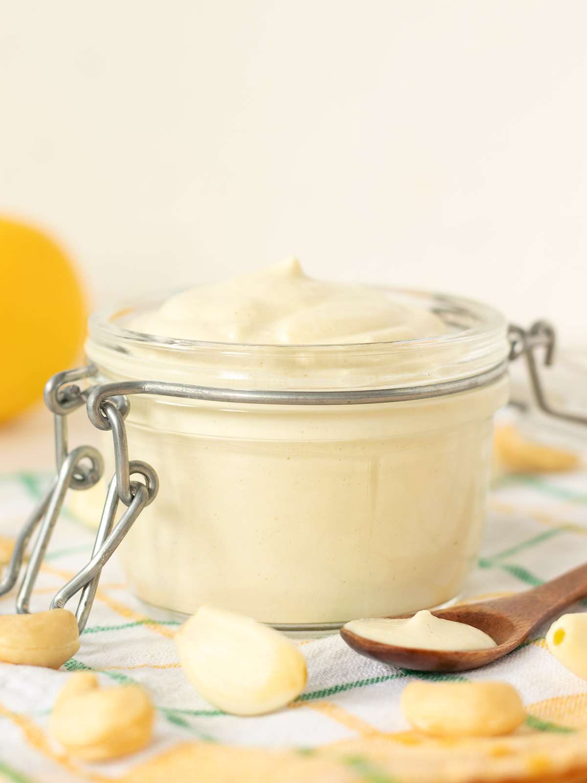 Vegan garlic aioli.