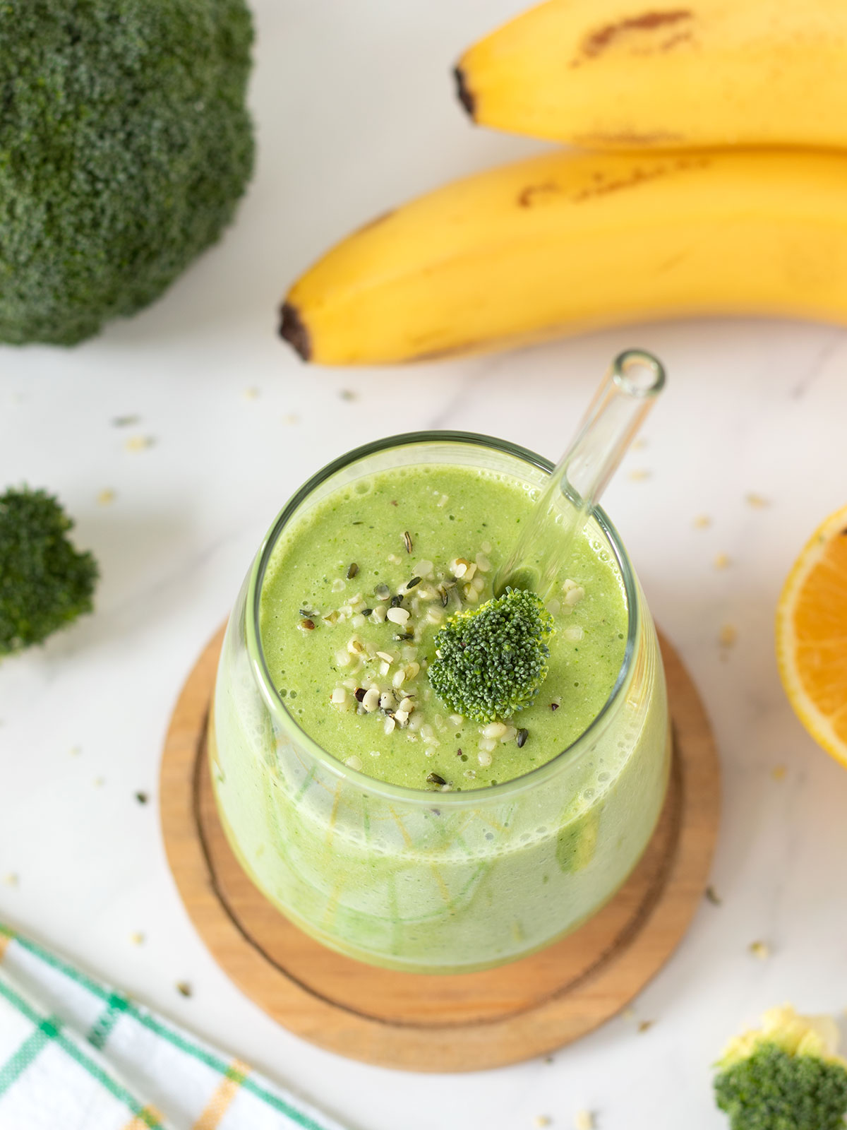 Green banana broccoli smoothie with spinach.