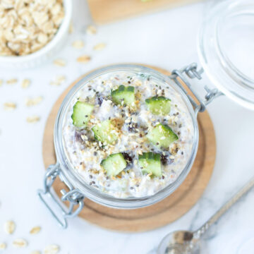 Vegan savory overnight oats with yogurt.