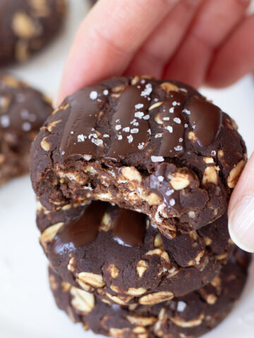 No-bake chocolate protein oatmeal cookies (vegan and gluten-free).