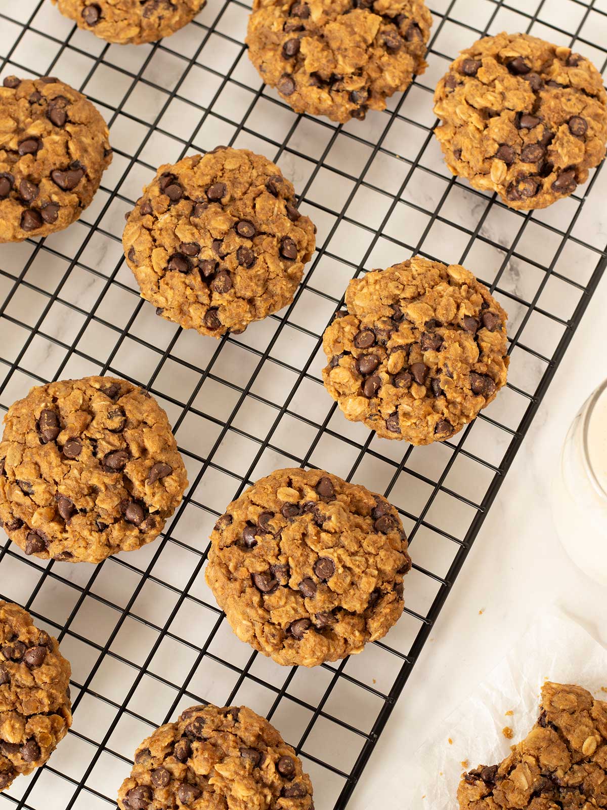 Simple red lentil cookies with peanut butter and oatmeal.