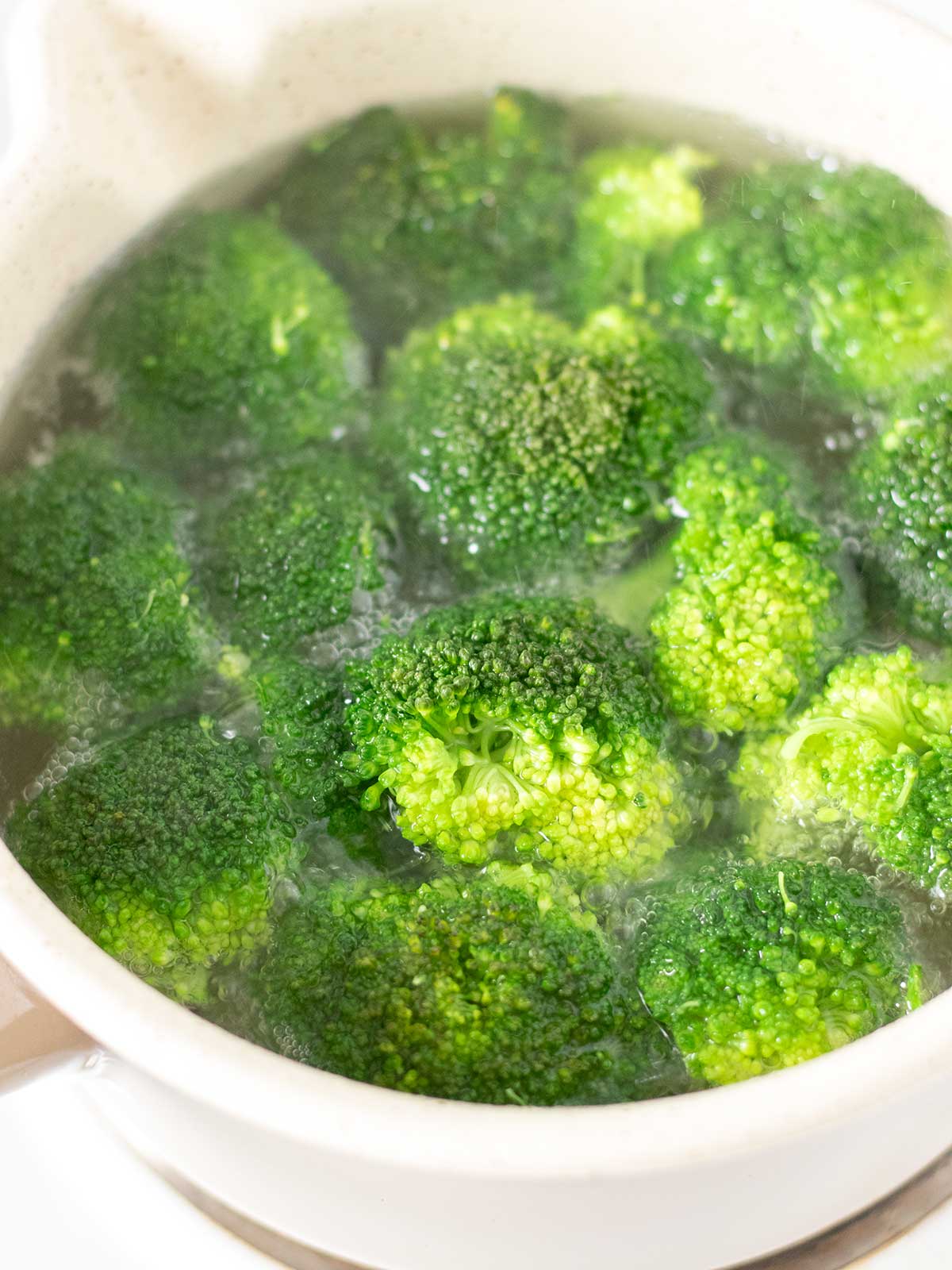 Cooked broccoli florets for hummus.