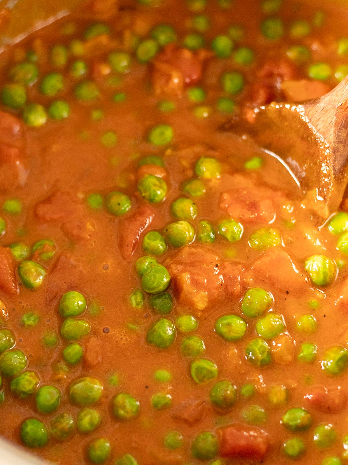 Vegan green pea curry.