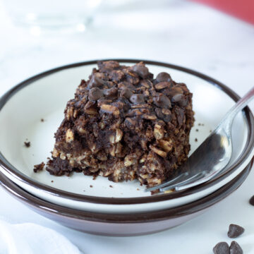 Vegan chocolate baked oats (no banana).