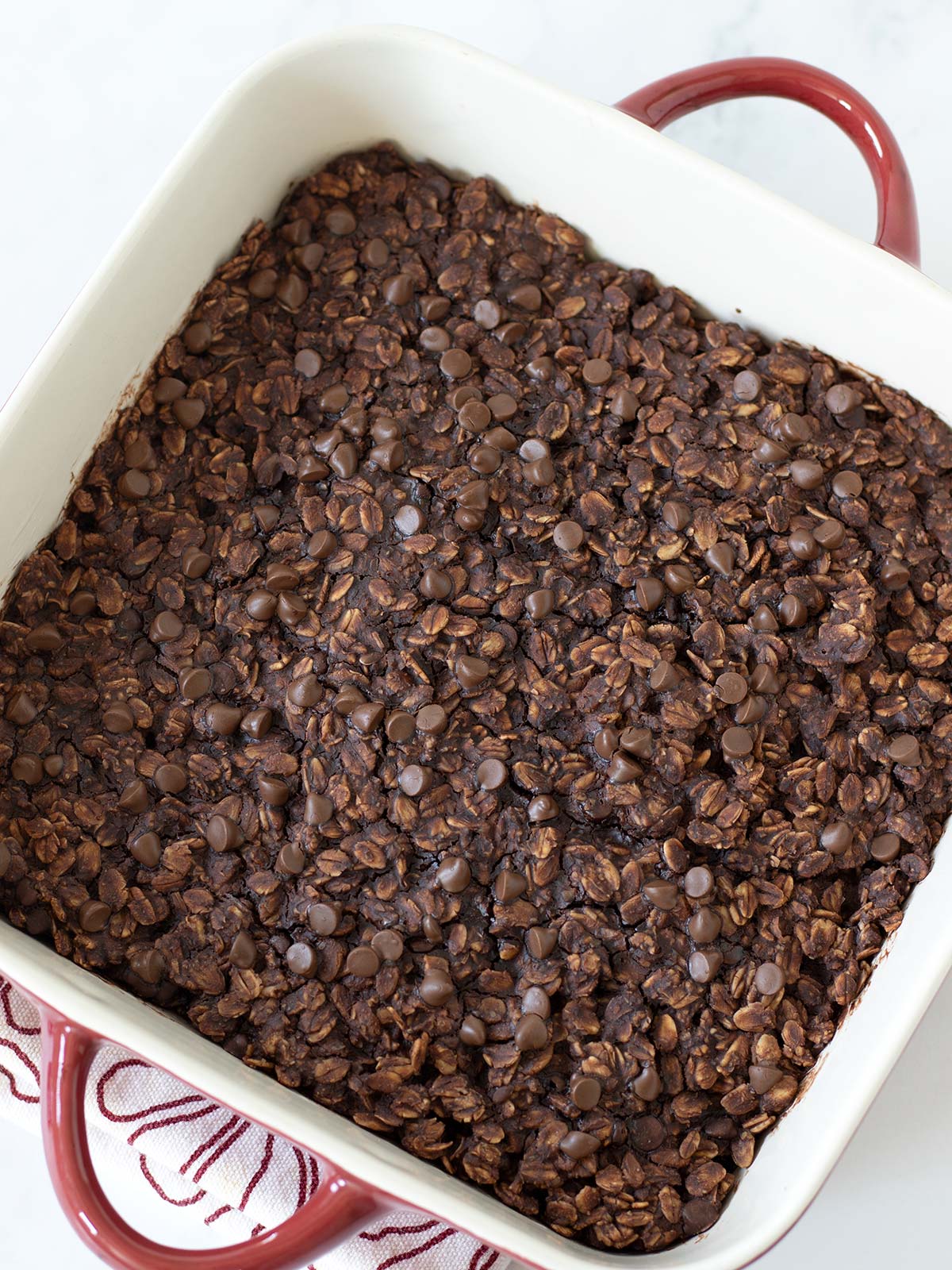 Vegan chocolate baked oatmeal without banana.