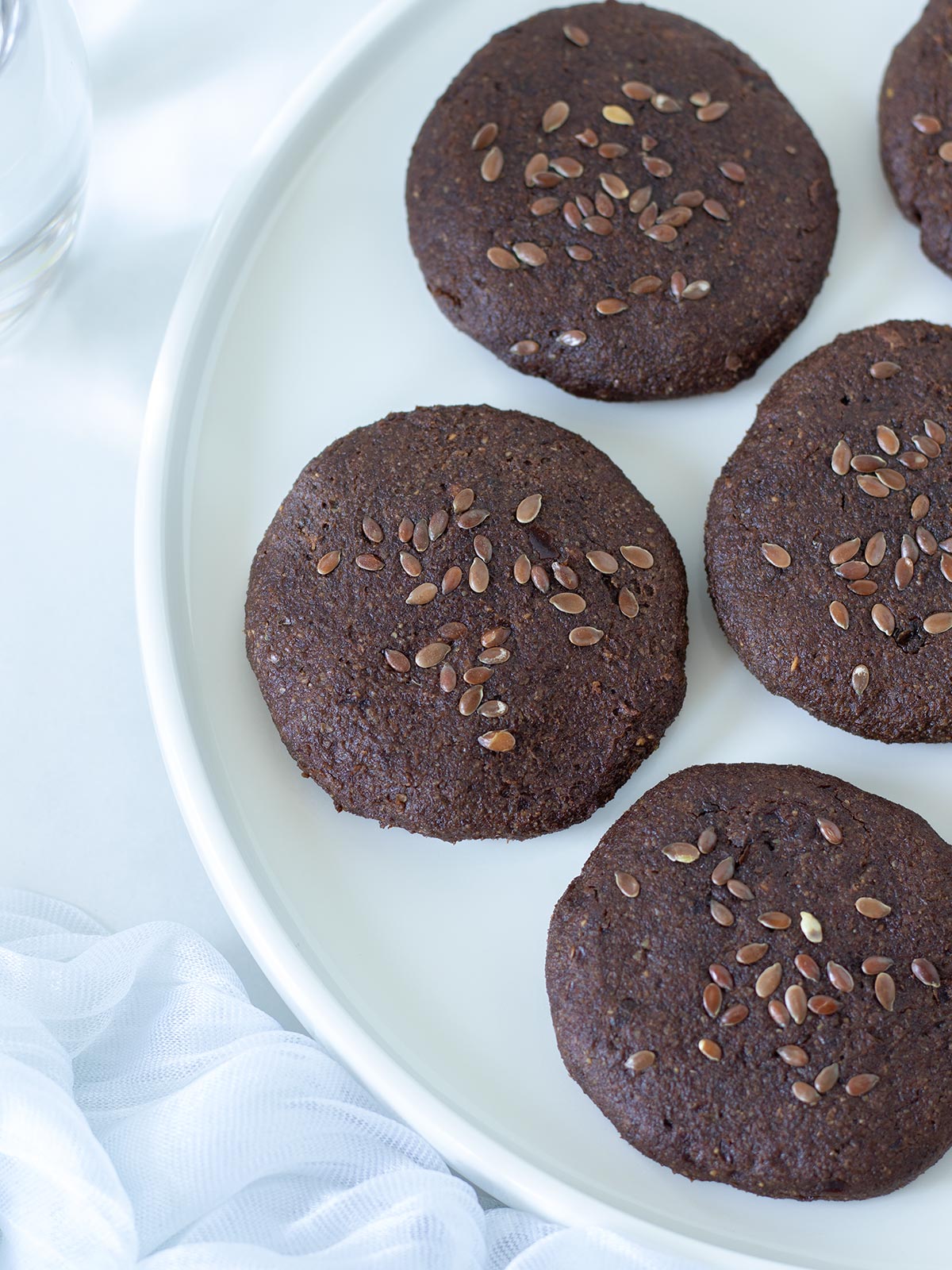 Gluten-free flaxseed cookies.