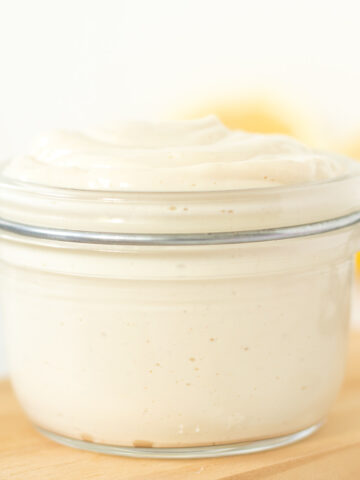 Vegan silken tofu mayonnaise (oil-free).