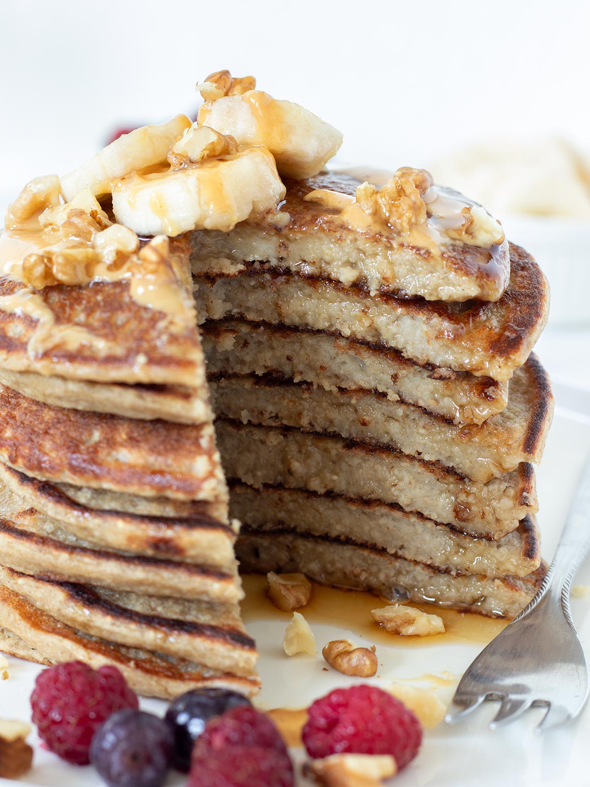 Vegan flourless protein banana pancakes (no flour).