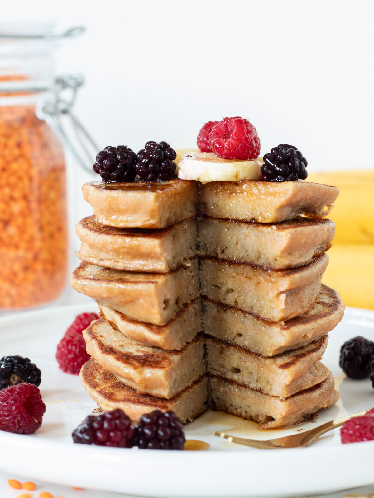 Red lentil banana pancakes with oatmeal.