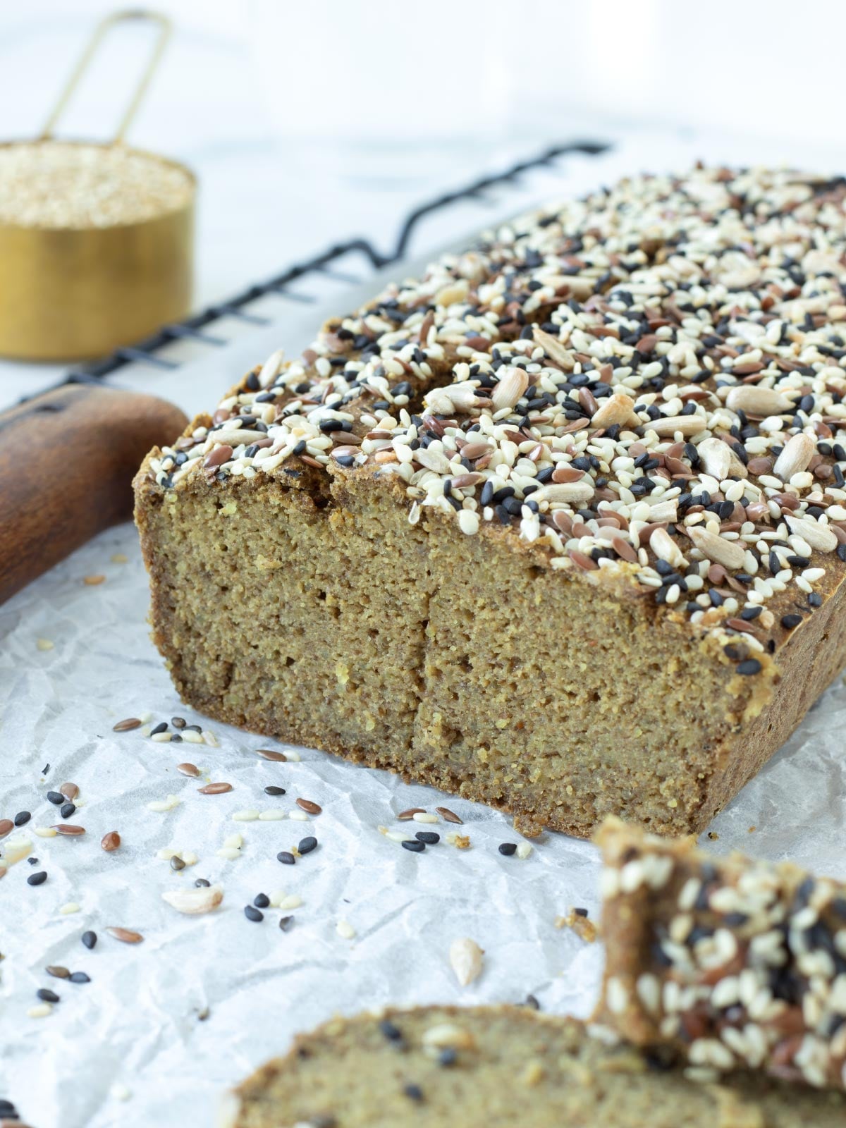 Quinoa bread with chia seeds (vegan, gluten-free, oil-free).