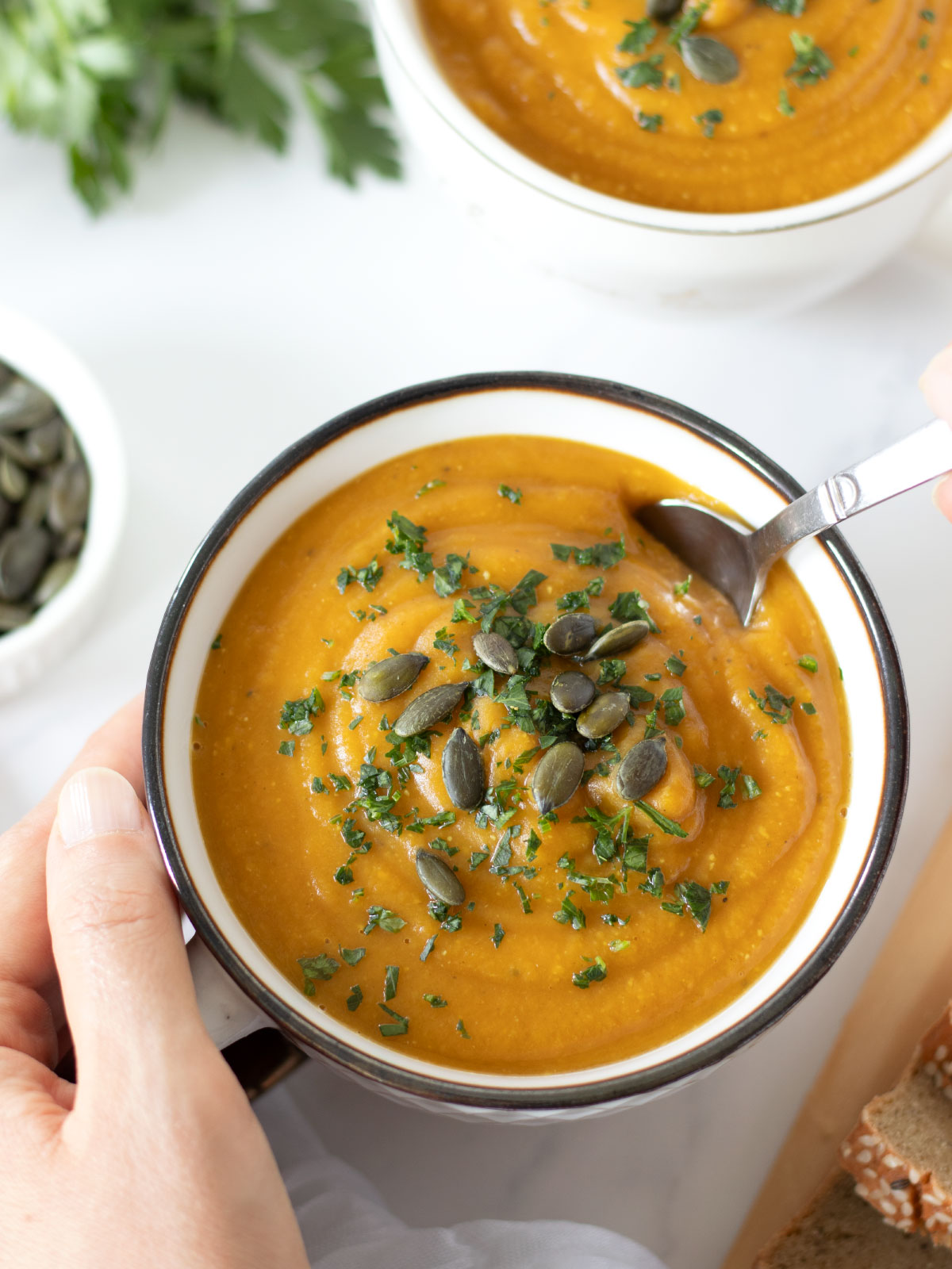 Red lentil sweet potato soup (vegan).