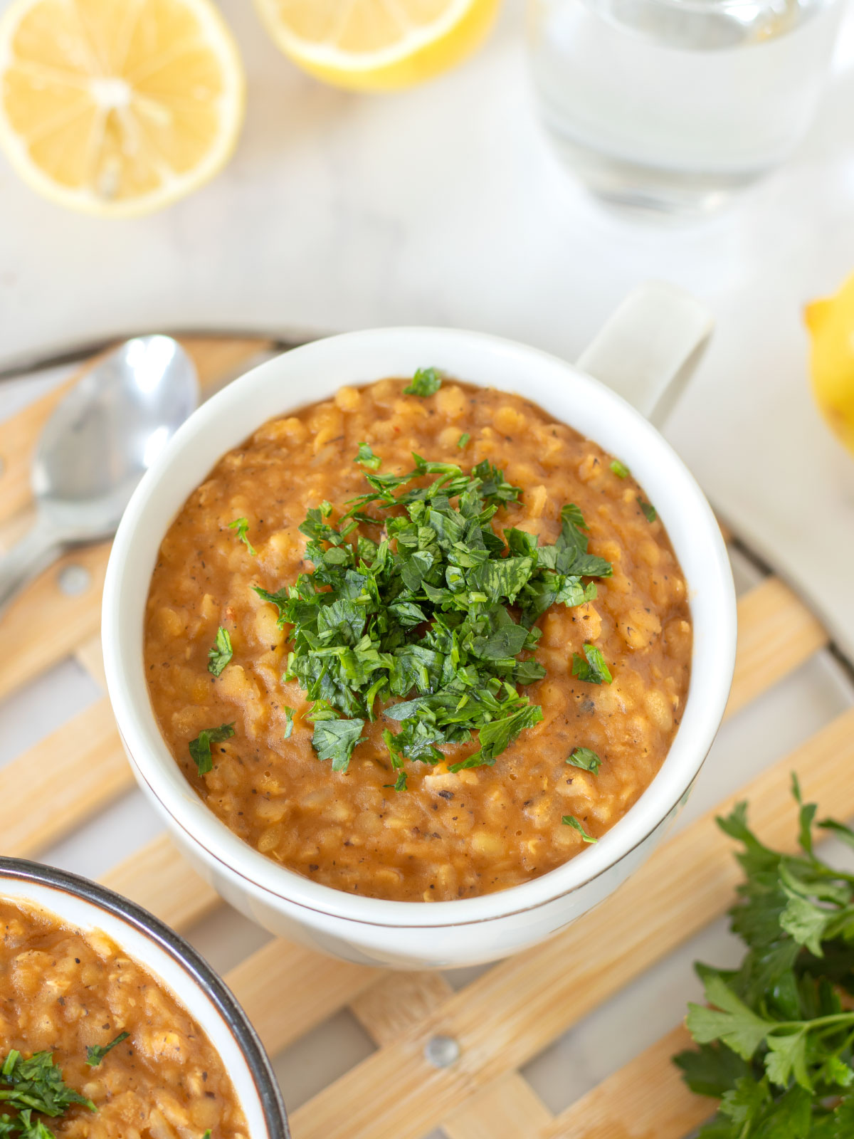 Turkish red lentil bulgur rice soup (Ezogelin soup).