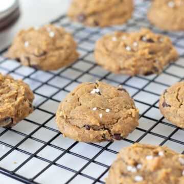 Vegan chickpea peanut butter cookies (no flour, oil-free).